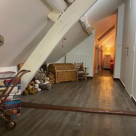 아파트 Charmant Duplex T2 Dans Maison Ancienne - Charming T2 Duplex In An Old House Saint-Remy-l'Honore